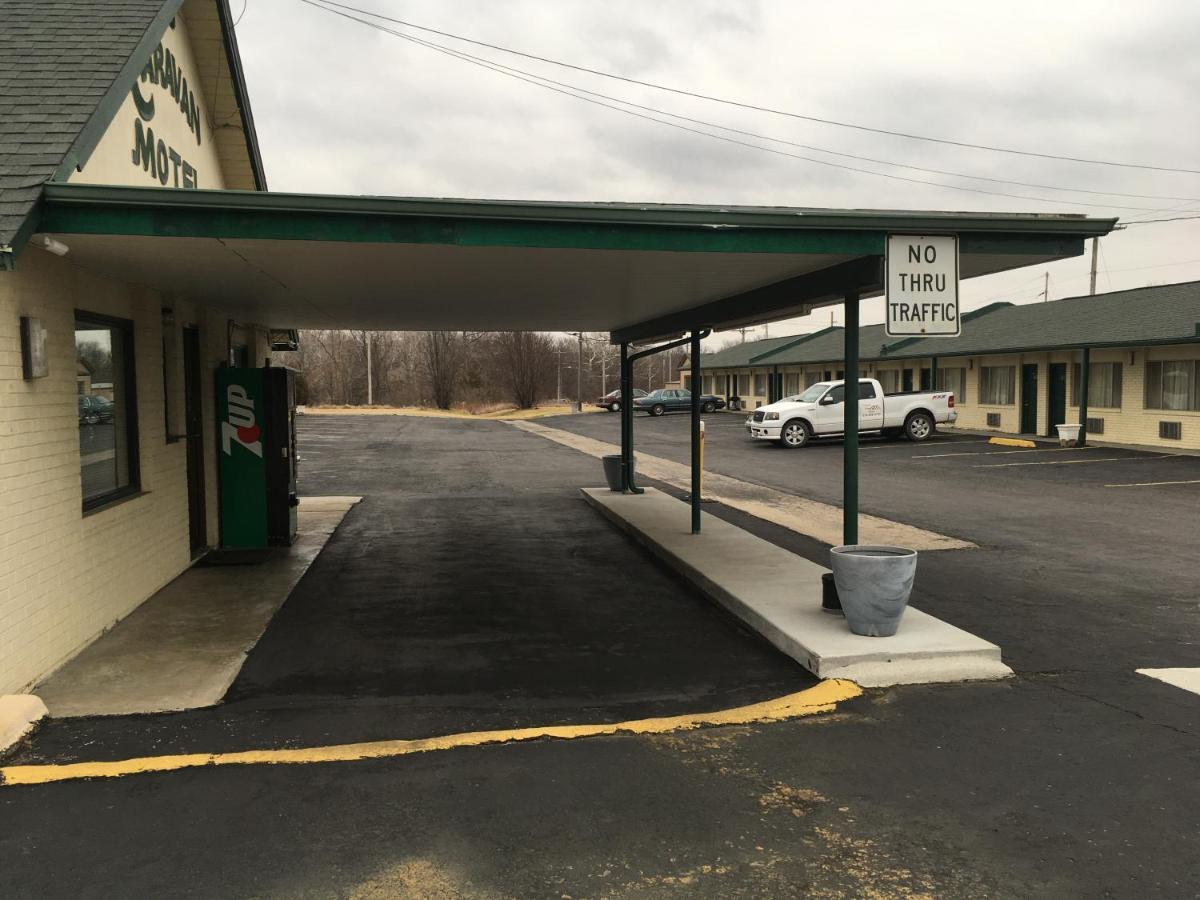 Harrisonville Budget Inn Caravan Motel מראה חיצוני תמונה